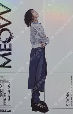 MEOVV SOOIN photocard image