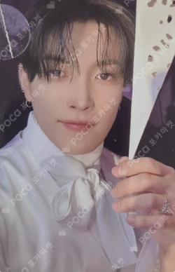ATEEZ X ANITEEZ POP-UP STORE ANITEEZ IN Deja Vu RANDOM TRADING CARD