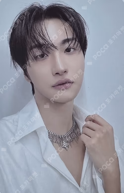 ATEEZ X ANITEEZ POP-UP STORE ANITEEZ IN Deja Vu LIGHT STICK COVER