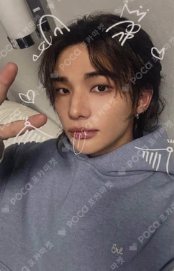 Stray Kids HYUNJIN photocard image
