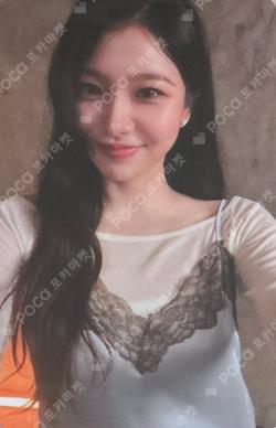 Red Velvet YERI photocard image