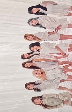 WORLD TOUR 2019 TWICELIGHTS Trading Card