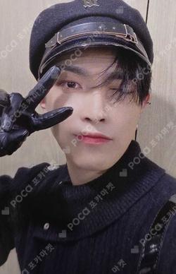 THE WORLD EP.1 : MOVEMENT WONDERWALL HONGJOONG photocard image