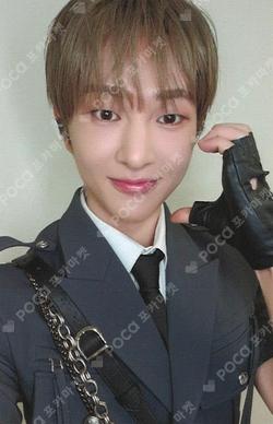 2025-26 ONEW WORLD TOUR [ONEW THE LIVE : PERCENT (%)] VIEWING CODE ONEW photocard image
