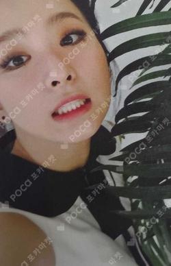 Red Velvet SEULGI photocard image