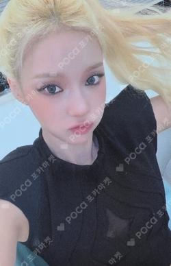 aespa WINTER photocard image