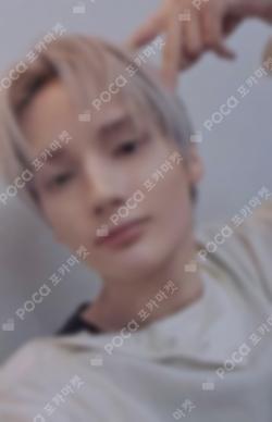 TXT HUENINGKAI photocard image