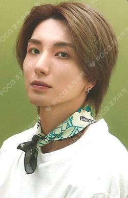 2024 SEASON'S GREETINGS PHOTO PACK LEETEUK photocard image