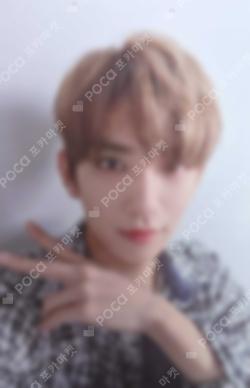 Seventeen JOSHUA photocard image