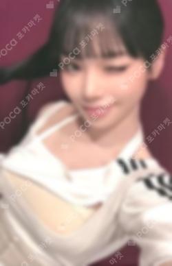 LE SSERAFIM KIM CHAEWON photocard image