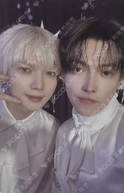 ATEEZ X ANITEEZ POP-UP STORE ANITEEZ IN Deja Vu RANDOM TRADING CARD