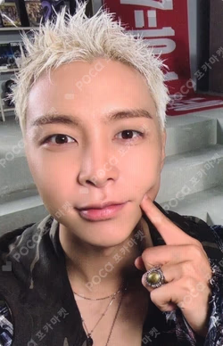 BLINGY KTOWN4U JOHNNY photocard image