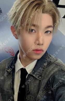road𝓨 DAY together! Golden Bell HYUNWOO photocard image