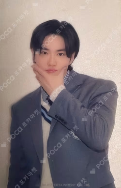 2024 SEASON'S GREETINGS CLEAR PHOTO CARD SUHO photocard image