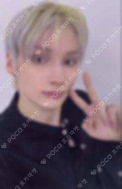 TXT HUENINGKAI photocard image