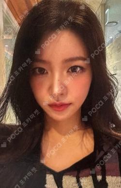 Red Velvet YERI photocard image