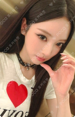 MEOVV hellolive ヨントン 特典トレカ BITE NOW アンナ Pocamarket, MEOVV ANNA BITE NOW EVERLINE K-pop Photocard