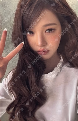 An-Young : ANYUJIN x JANGWONYOUNG Media Exhibition