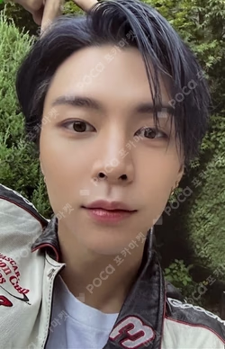 NCT JOHNNY photocard image