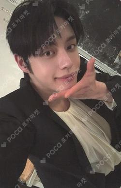 KIM JI WOONG OFFICIAL MEMBERSHIP 2026 Welcome Kit KIM JIWOONG photocard image