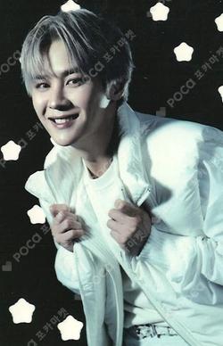 NCT KUN photocard image