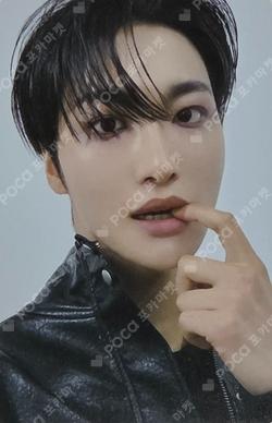 ATEEZ SEONGHWA photocard image