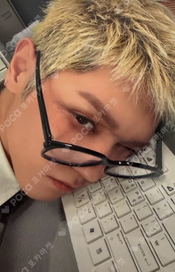 NCT TAEYONG photocard image