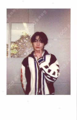 Stray Kids I.N photocard image
