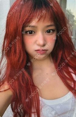 IVE YUJIN photocard image