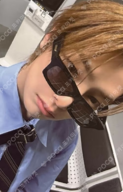 Stray Kids World Tour [RUN IT JAPAN] STAY JAPAN GOLD