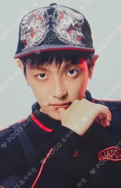 ATEEZ HONGJOONG photocard image