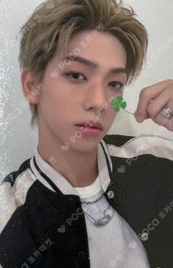 8TURN HAE MIN photocard image
