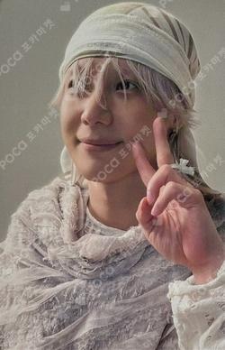 SHINee TAEMIN photocard image