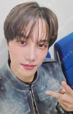 EXO KAI 的小卡圖片