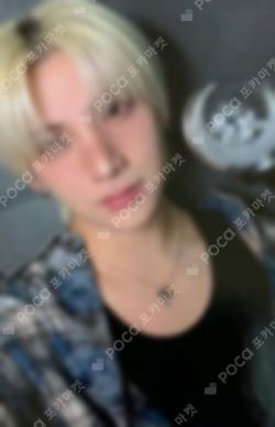 Imagen de la photocard de YUMA de &TEAM