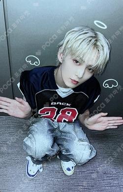 LUN8 Takuma photocard image