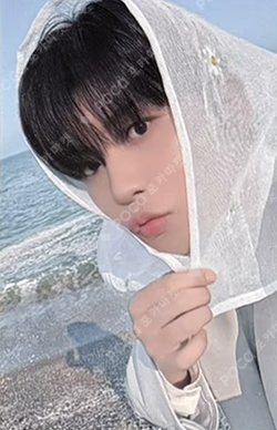 ATEEZ 8th Anniversary Exhibition : BLUE DRIFT RANDOM PHOTOCARD PACK