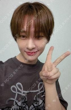 SHINee ONEW photocard image