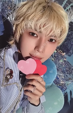 ATEEZ 8th Anniversary Exhibition : BLUE DRIFT PLUSH SEA COLLECTION
