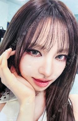 IVE LIZ photocard image