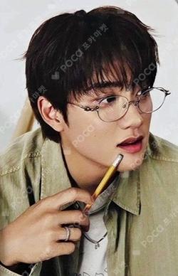 Imagen de la photocard de D.O. de EXO