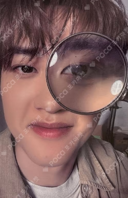 EXO D.O. photocard image