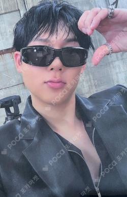 MONSTA X JOOHONEY photocard image