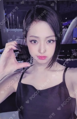 BABYMONSTER AHYEON photocard image