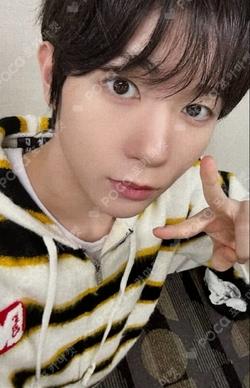 Imagen de la photocard de RYO de NCT
