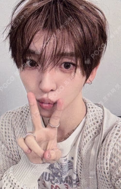 KickFlip Donghyeon photocard image