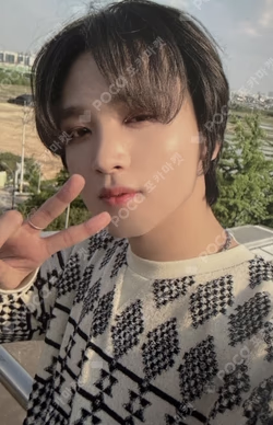 ISTJ Photobook Ver. KTOWN4U
