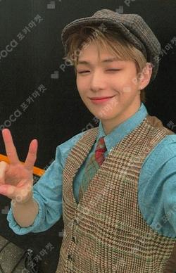 KANG DANIEL KANG DANIEL photocard image