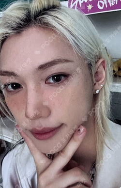 Stray Kids FELIX 的小卡圖片