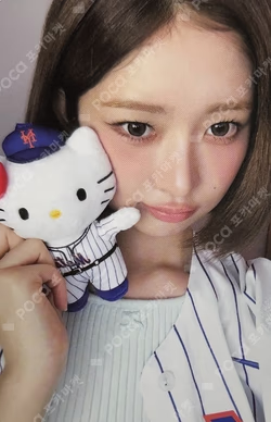IVE REI photocard image